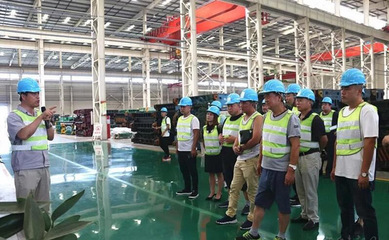 “華菱行 漢馬行” 遼寧地區運輸行業代表走進華菱星馬參觀交流